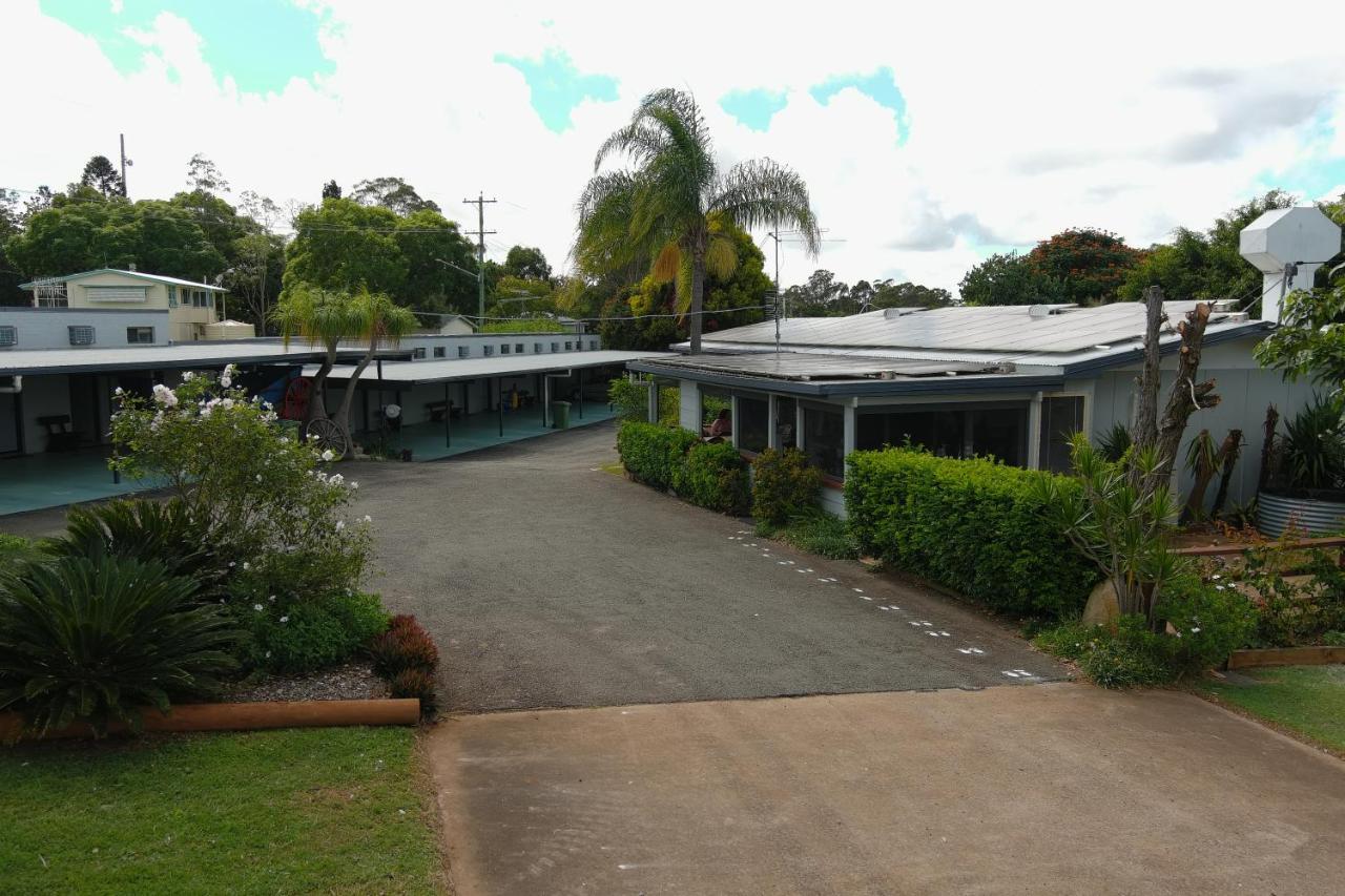 Y Motels Yarraman Exteriér fotografie